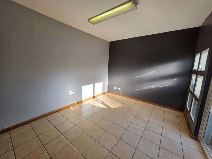 To Let commercial Property for Rent in Bethlehem Free State